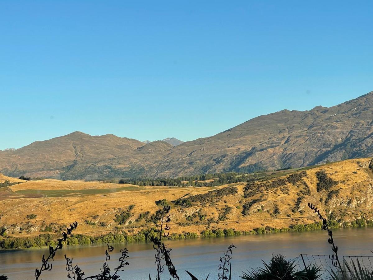 Lake View Apartment La Hay 66 Queenstown Bagian luar foto